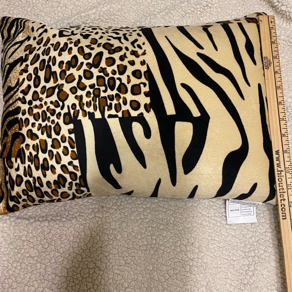 Other - Throw Pillows Set of 3 Animal Print EUC